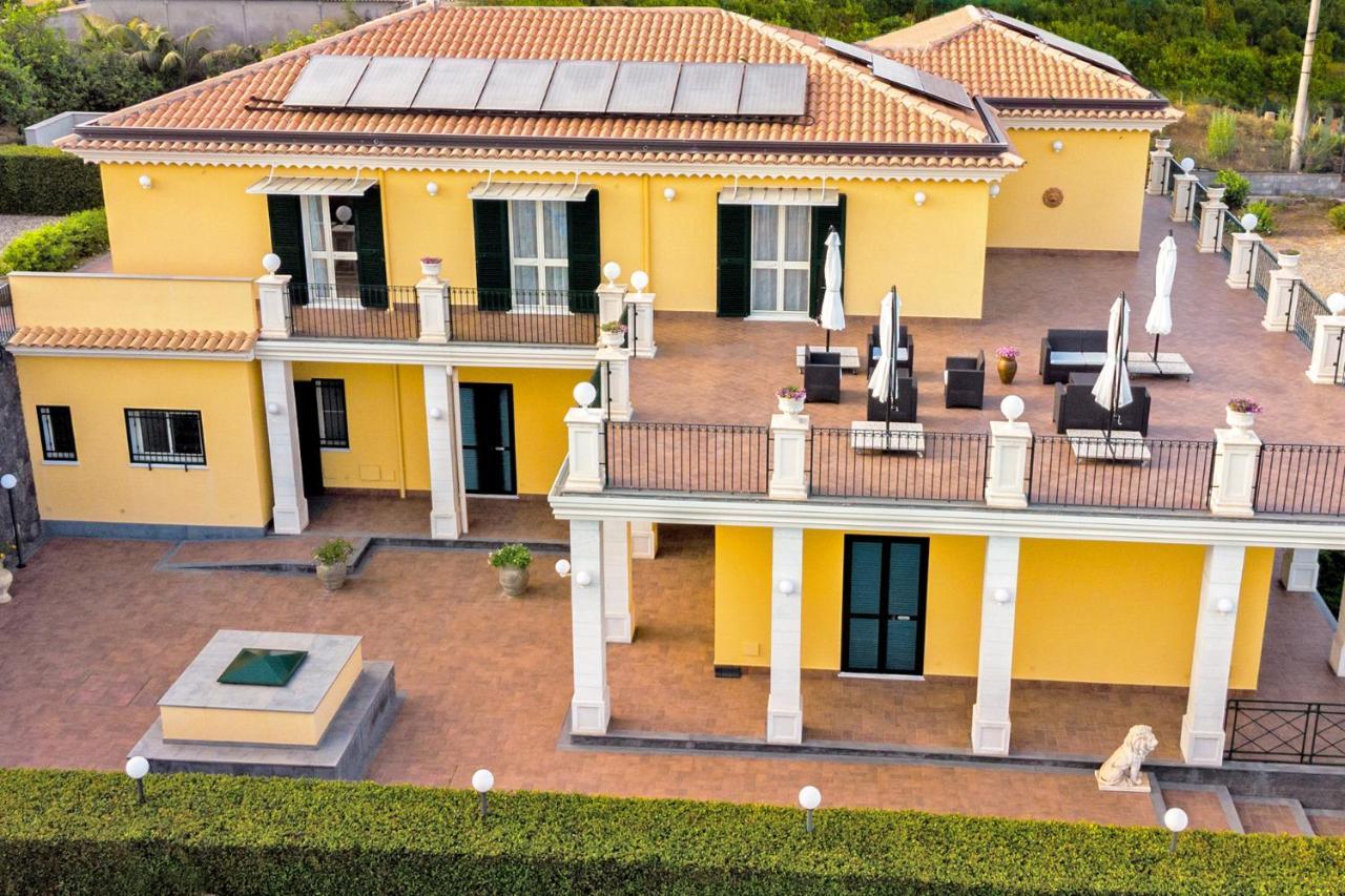 Zahra Agriturismo Acireale Exterior photo